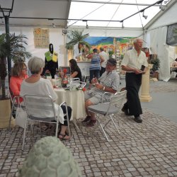 Bassersdorf mit der Männerrieg am Gewerbefäscht